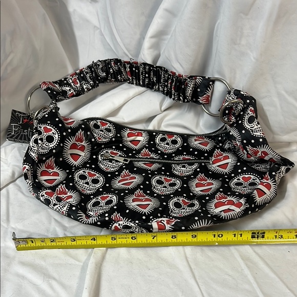 Too Fast Black and Red Sugar Skull and Heart Bag - Picture 4 of 4